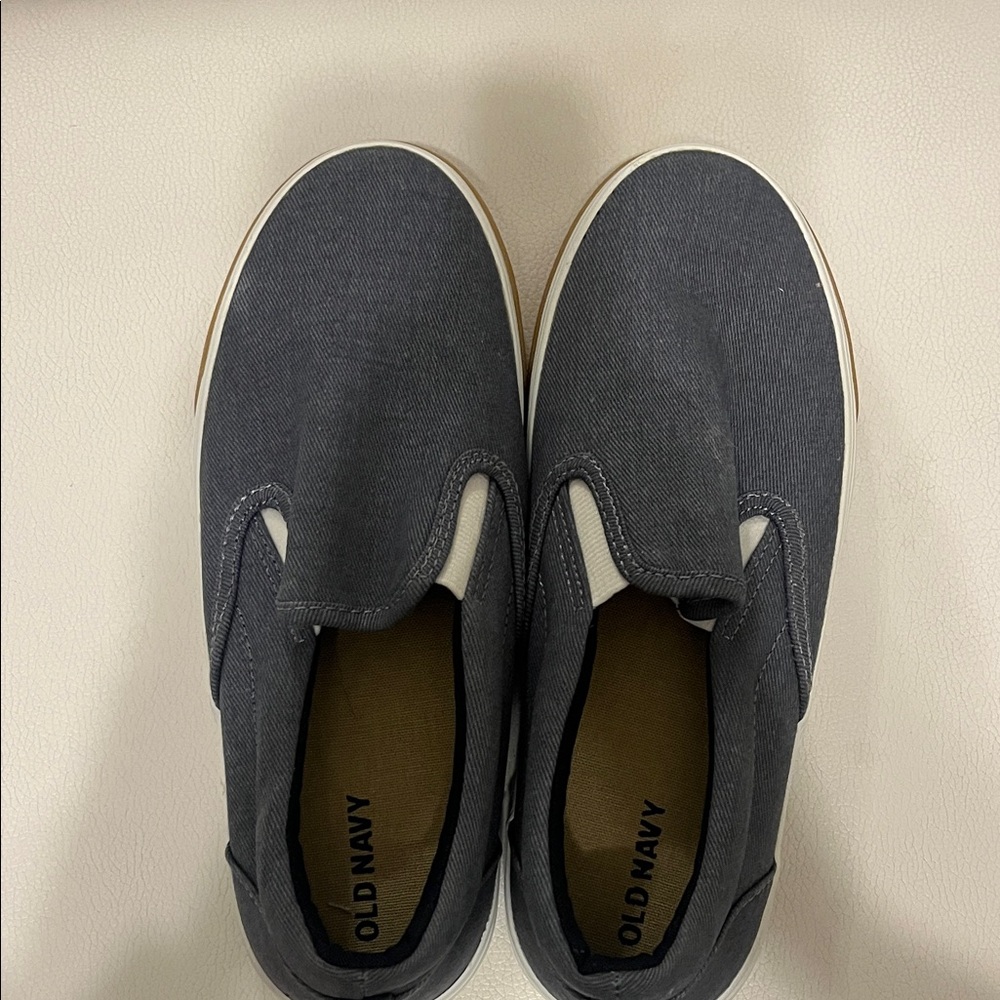 Old Navy Gray Kids Sneakers